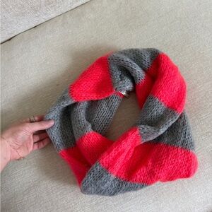 Neon Pink and Gray Knit Scarf